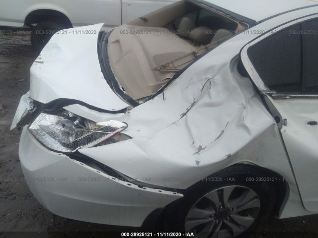 Photo 5 VIN: 1HGCR2F38EA095359 - HONDA ACCORD SEDAN 