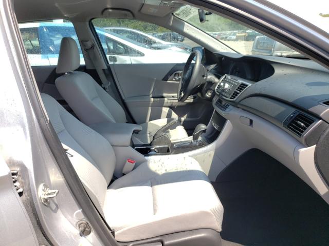 Photo 4 VIN: 1HGCR2F38EA102567 - HONDA ACCORD LX 