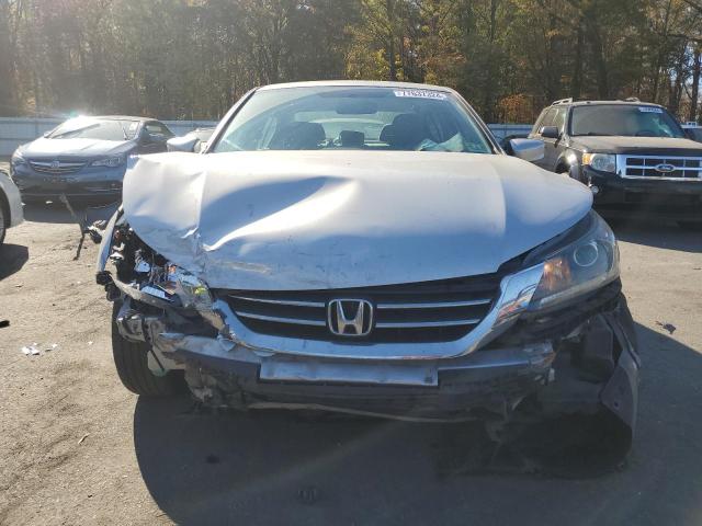 Photo 4 VIN: 1HGCR2F38EA109079 - HONDA ACCORD LX 