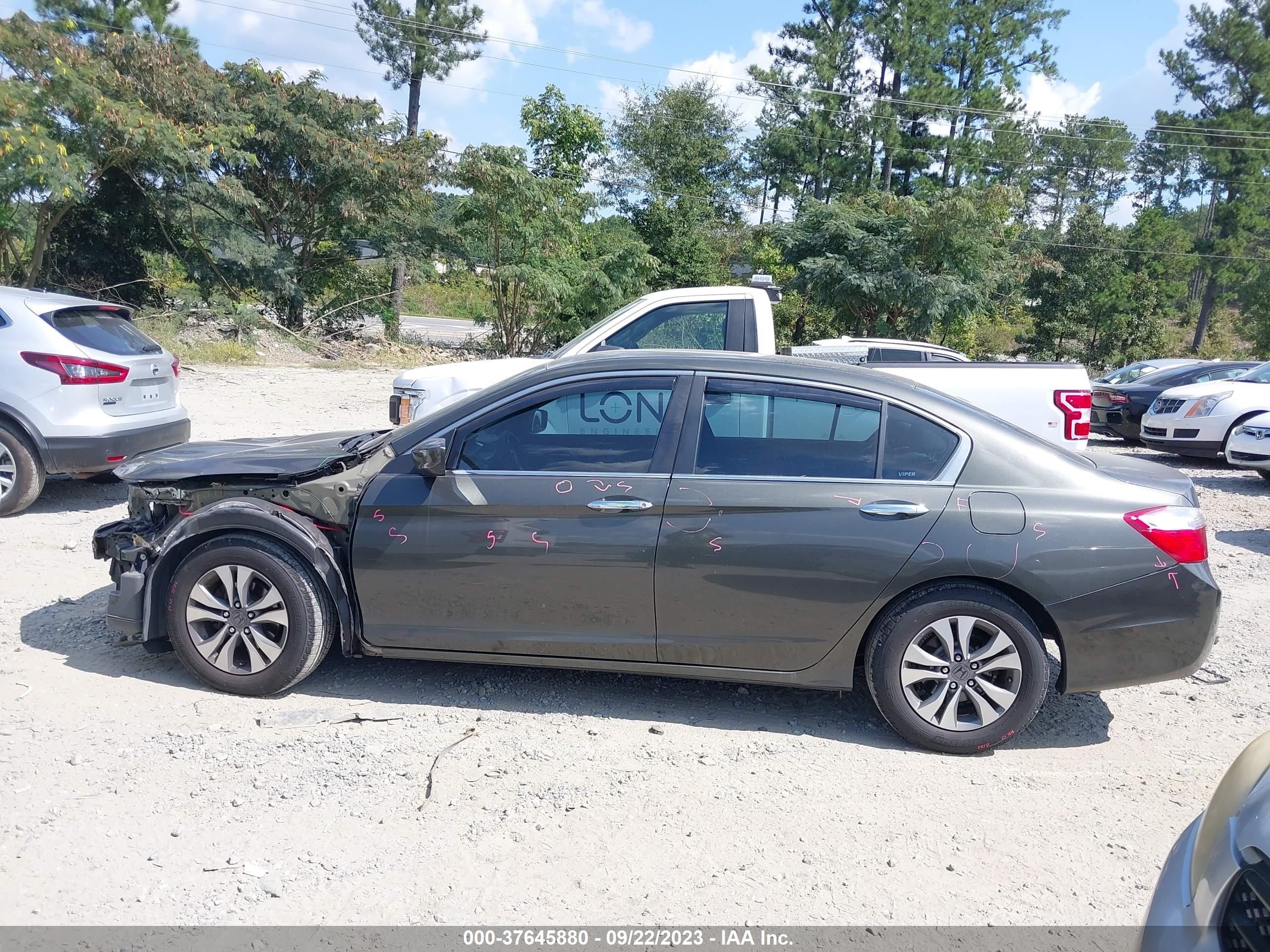 Photo 13 VIN: 1HGCR2F38EA127131 - HONDA ACCORD 