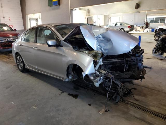 Photo 3 VIN: 1HGCR2F38EA128571 - HONDA ACCORD LX 