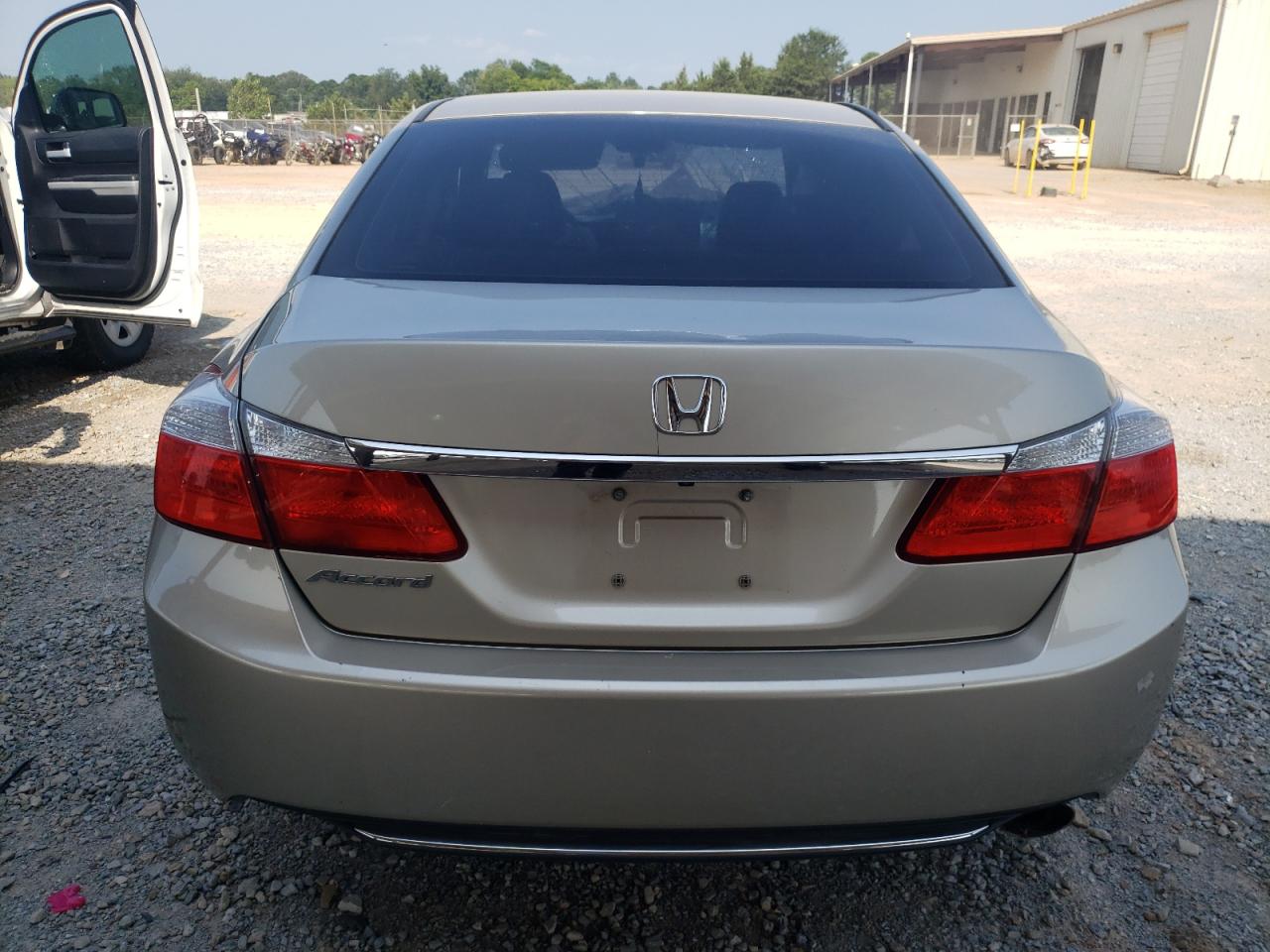 Photo 5 VIN: 1HGCR2F38EA168536 - HONDA ACCORD 