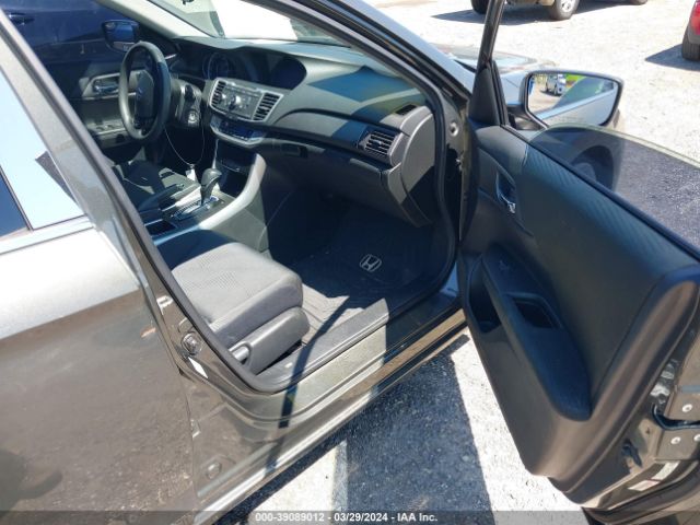 Photo 4 VIN: 1HGCR2F38EA212079 - HONDA ACCORD 