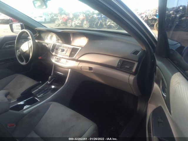 Photo 4 VIN: 1HGCR2F38EA230940 - HONDA ACCORD SEDAN 