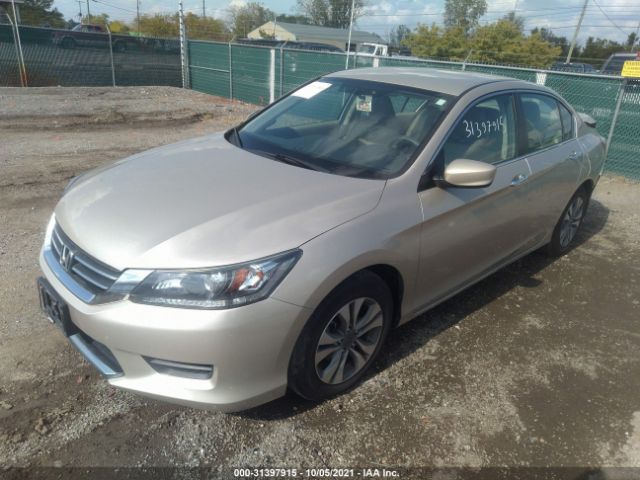 Photo 1 VIN: 1HGCR2F38FA017102 - HONDA ACCORD SEDAN 