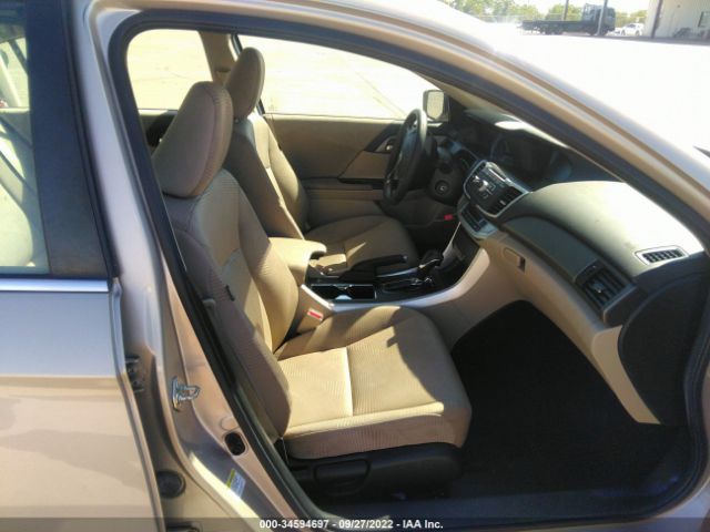 Photo 4 VIN: 1HGCR2F38FA017102 - HONDA ACCORD SEDAN 