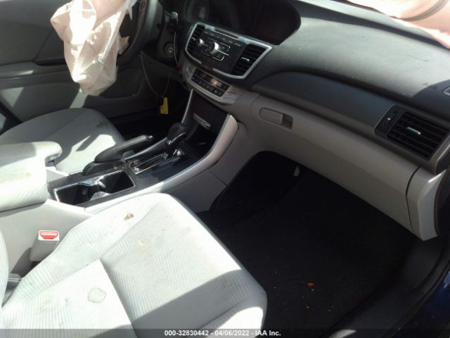 Photo 4 VIN: 1HGCR2F38FA023482 - HONDA ACCORD SEDAN 