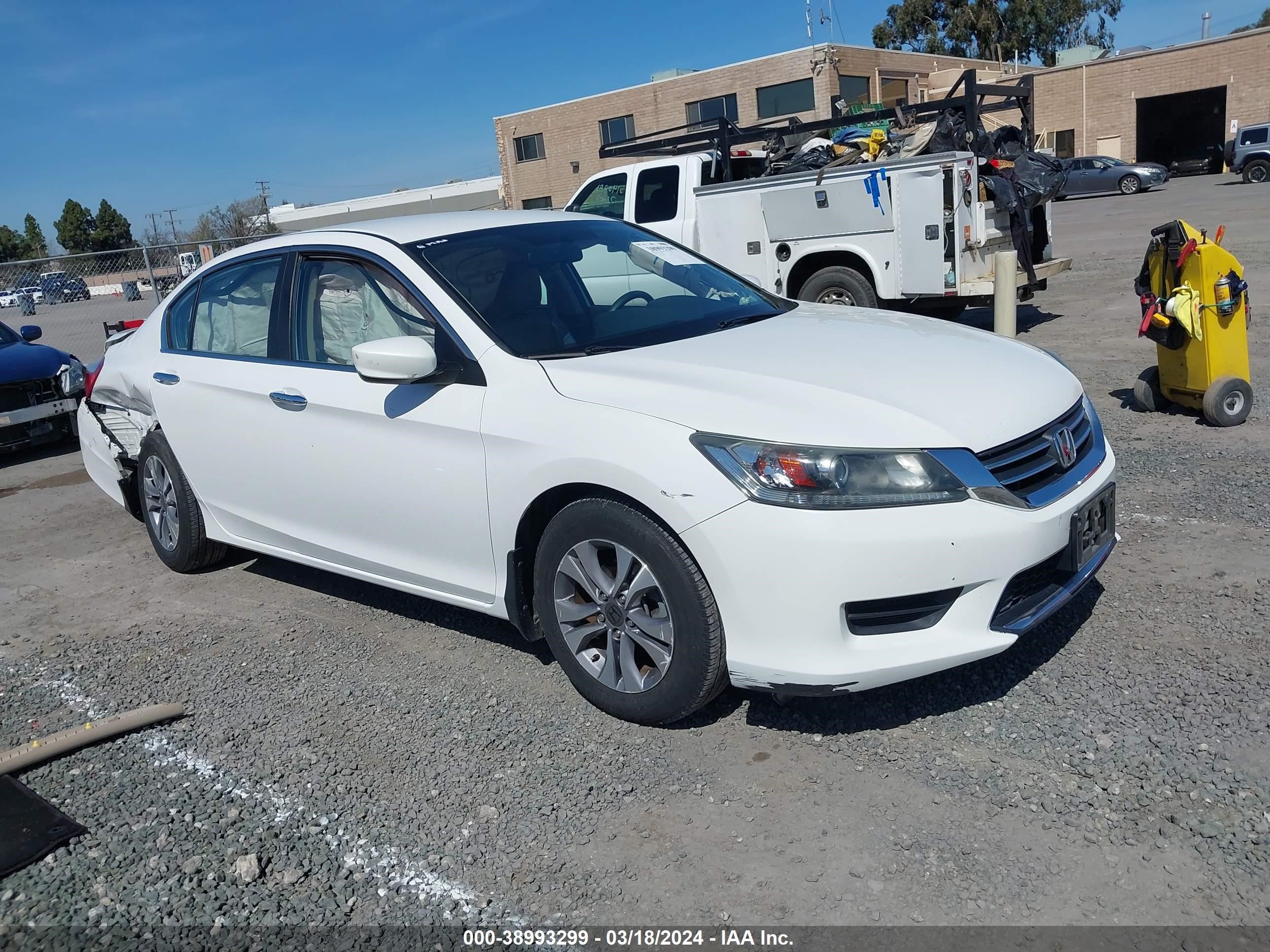 Photo 0 VIN: 1HGCR2F38FA037480 - HONDA ACCORD 