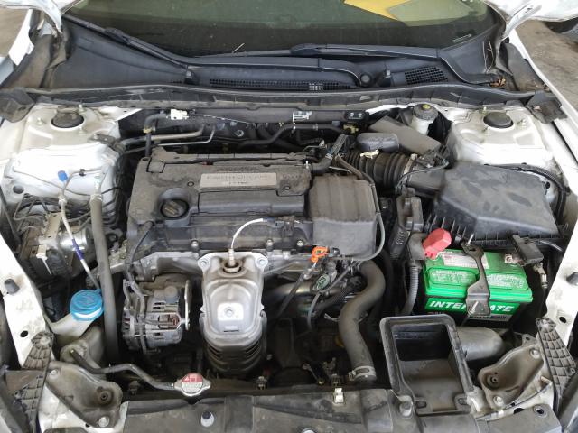 Photo 6 VIN: 1HGCR2F38FA065294 - HONDA ACCORD LX 