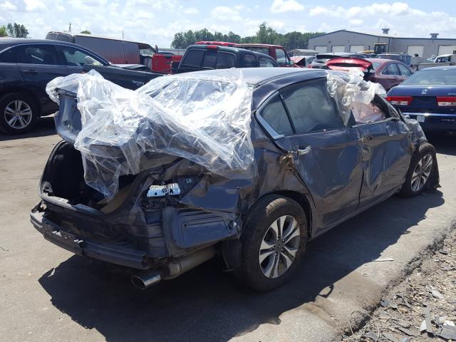 Photo 3 VIN: 1HGCR2F38FA070270 - HONDA ACCORD LX 