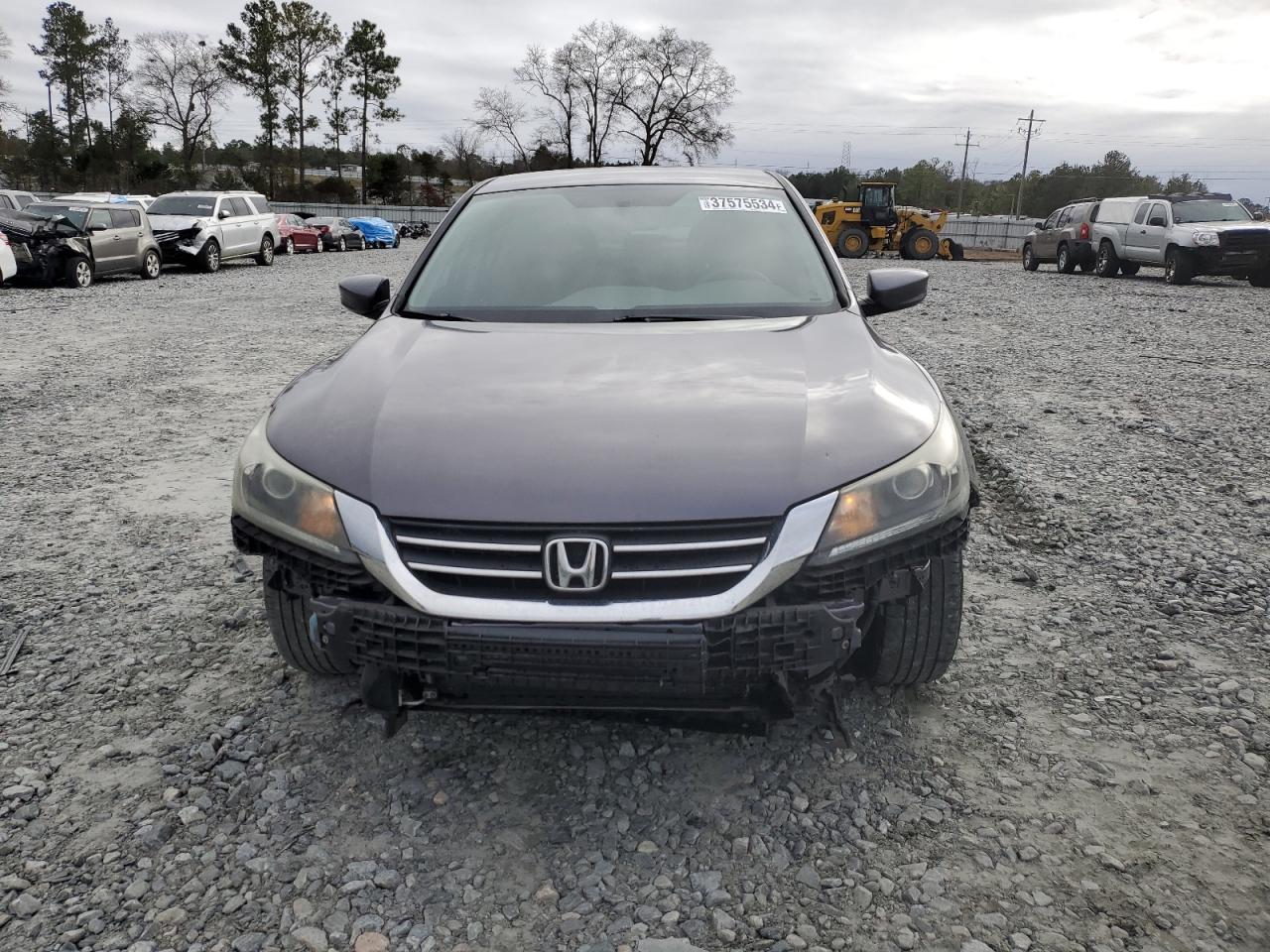 Photo 4 VIN: 1HGCR2F38FA090132 - HONDA ACCORD 