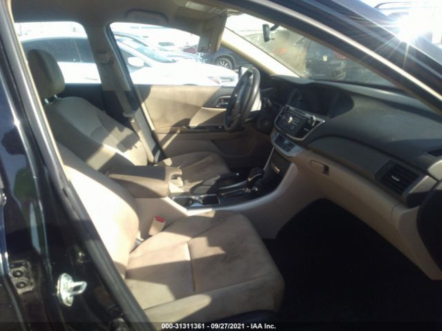 Photo 4 VIN: 1HGCR2F38FA103980 - HONDA ACCORD SEDAN 