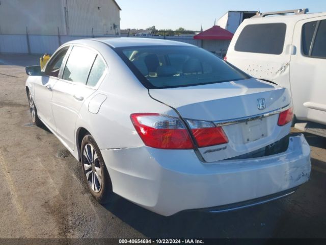 Photo 2 VIN: 1HGCR2F38FA123890 - HONDA ACCORD 