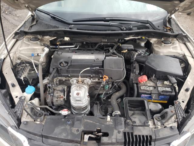 Photo 6 VIN: 1HGCR2F38FA145727 - HONDA ACCORD LX 