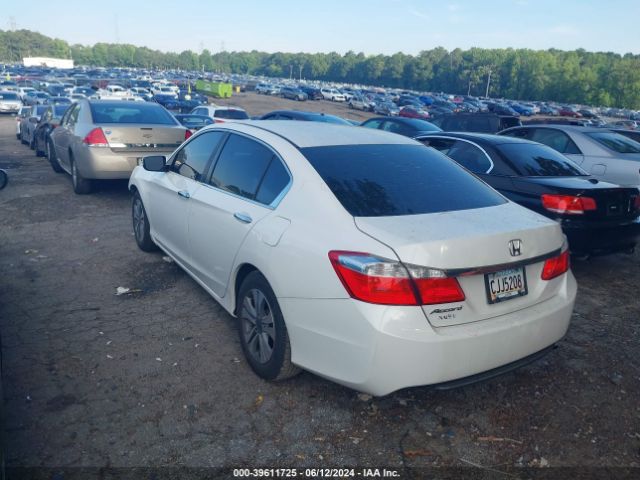 Photo 2 VIN: 1HGCR2F38FA154380 - HONDA ACCORD 