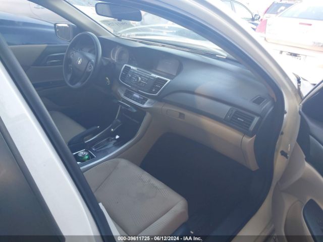 Photo 4 VIN: 1HGCR2F38FA154380 - HONDA ACCORD 