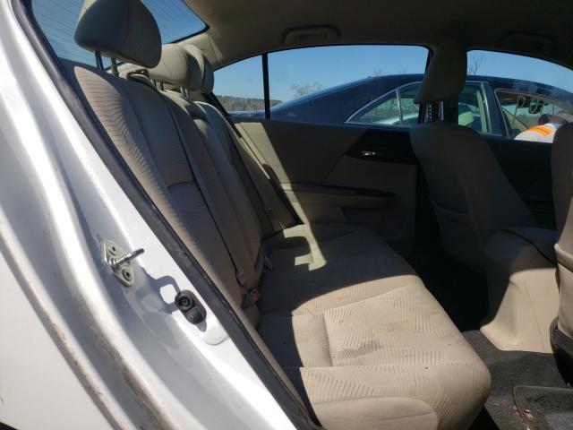 Photo 5 VIN: 1HGCR2F38FA167372 - HONDA ACCORD LX 