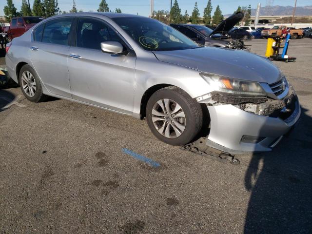 Photo 3 VIN: 1HGCR2F38FA168859 - HONDA ACCORD LX 