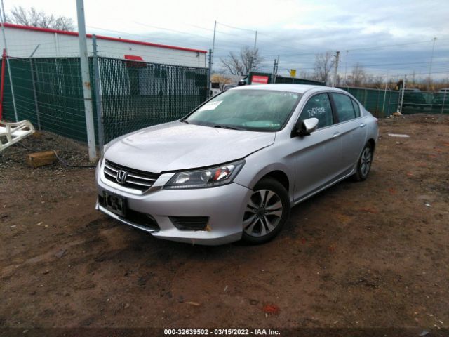 Photo 1 VIN: 1HGCR2F38FA172006 - HONDA ACCORD SEDAN 