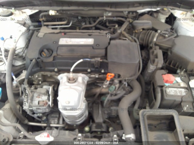 Photo 9 VIN: 1HGCR2F38FA235203 - HONDA ACCORD SEDAN 