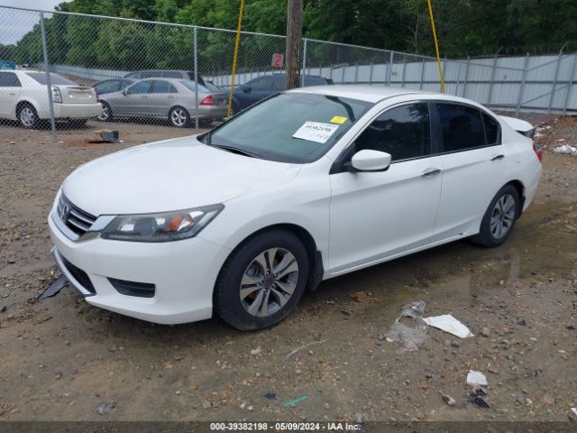 Photo 1 VIN: 1HGCR2F38FA256388 - HONDA ACCORD 