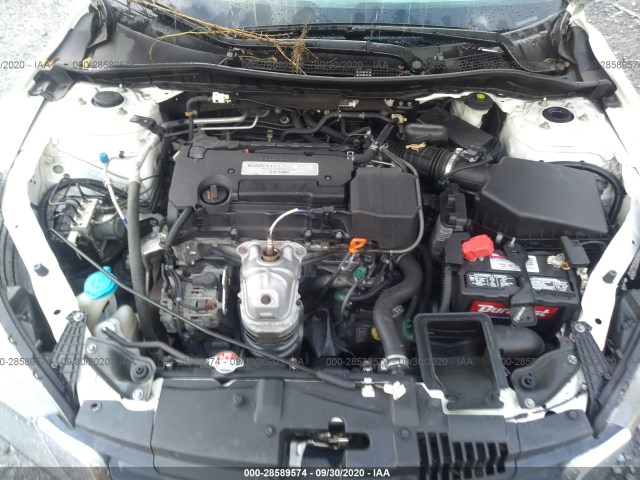 Photo 9 VIN: 1HGCR2F38FA268220 - HONDA ACCORD SEDAN 