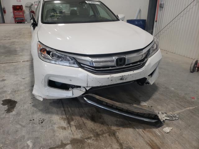 Photo 8 VIN: 1HGCR2F38GA080833 - HONDA ACCORD LX 