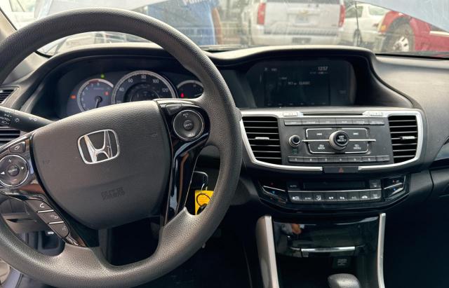 Photo 8 VIN: 1HGCR2F38GA105018 - HONDA ACCORD LX 