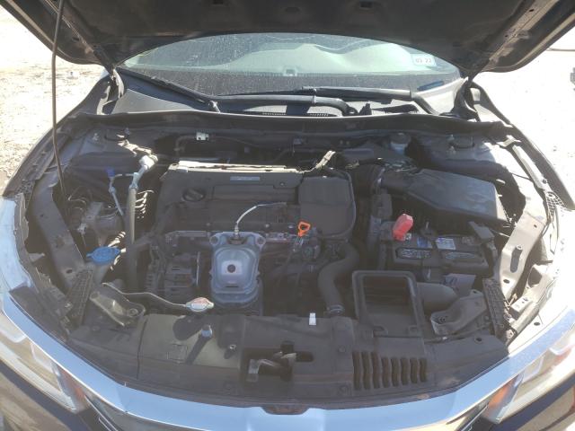 Photo 6 VIN: 1HGCR2F38GA112244 - HONDA ACCORD LX 