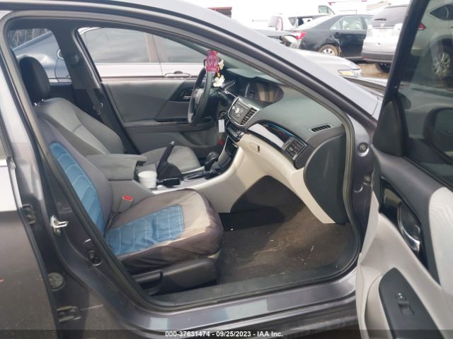 Photo 4 VIN: 1HGCR2F38GA138598 - HONDA ACCORD 