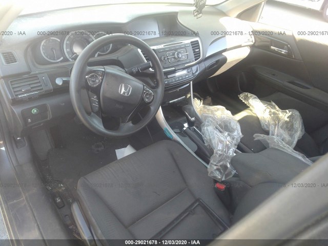 Photo 4 VIN: 1HGCR2F38GA158656 - HONDA ACCORD SEDAN 