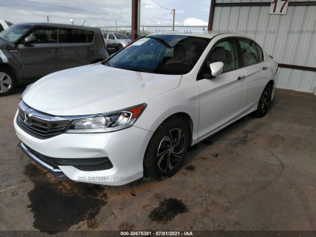 Photo 1 VIN: 1HGCR2F38GA206852 - HONDA ACCORD SEDAN 