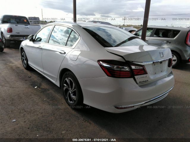 Photo 2 VIN: 1HGCR2F38GA206852 - HONDA ACCORD SEDAN 