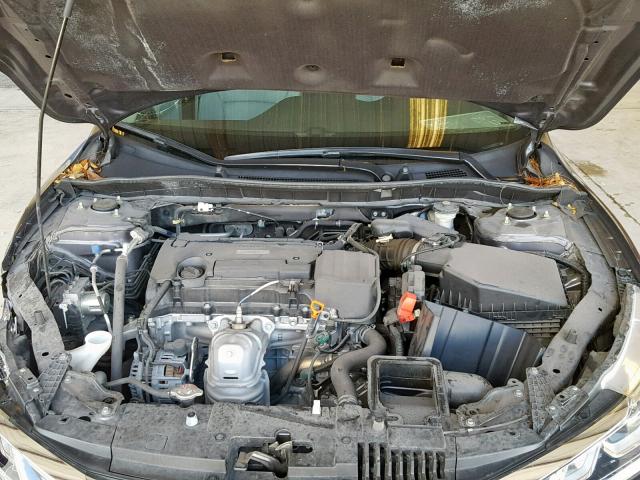 Photo 6 VIN: 1HGCR2F38GA218743 - HONDA ACCORD LX 