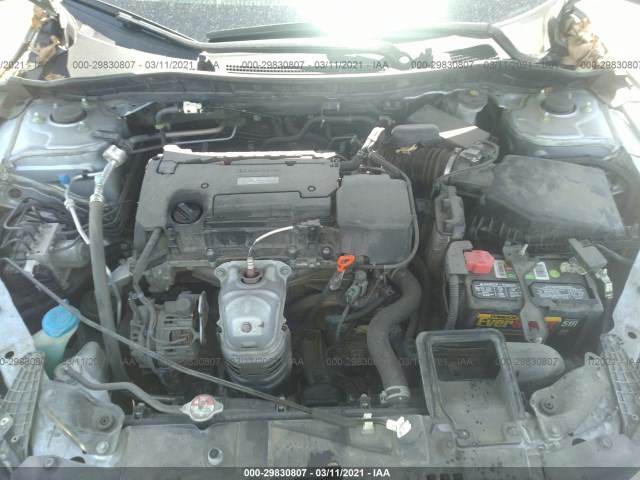 Photo 9 VIN: 1HGCR2F38GA224302 - HONDA ACCORD SEDAN 