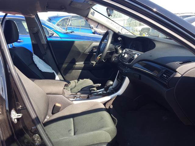 Photo 4 VIN: 1HGCR2F38HA135007 - HONDA ACCORD LX 