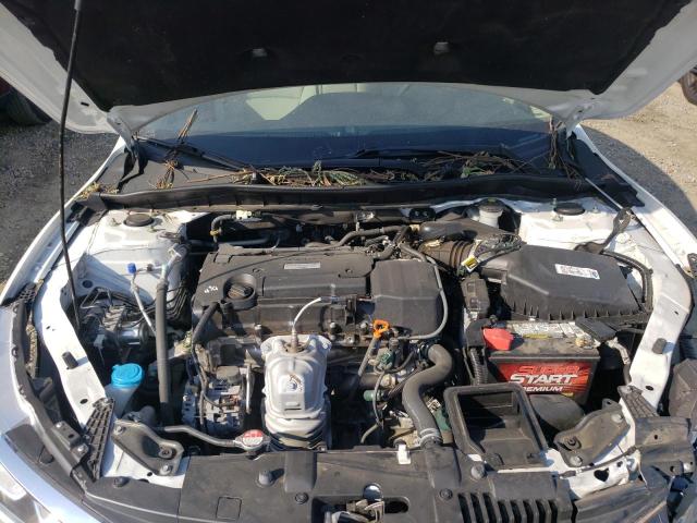 Photo 6 VIN: 1HGCR2F38HA138098 - HONDA ACCORD LX 