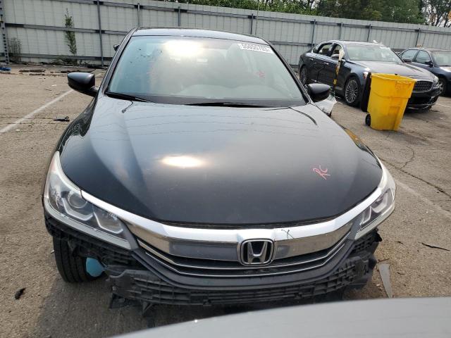 Photo 4 VIN: 1HGCR2F38HA158979 - HONDA ACCORD LX 