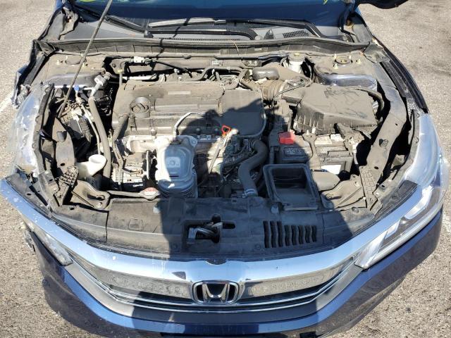 Photo 6 VIN: 1HGCR2F38HA187494 - HONDA ACCORD LX 