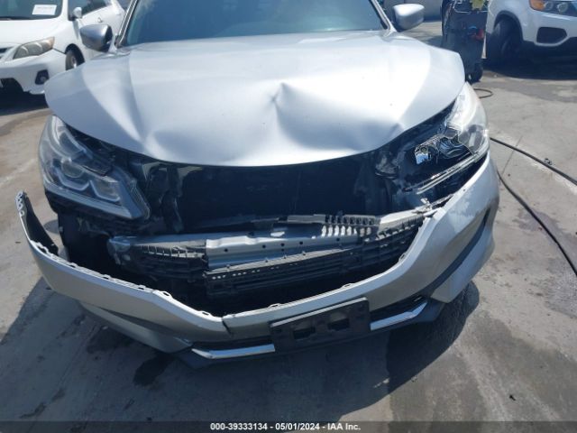 Photo 5 VIN: 1HGCR2F38HA204133 - HONDA ACCORD LX 