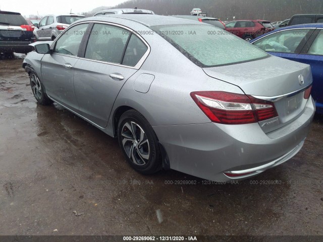 Photo 2 VIN: 1HGCR2F38HA208067 - HONDA ACCORD SEDAN 