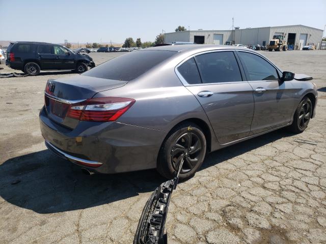 Photo 3 VIN: 1HGCR2F38HA218906 - HONDA ACCORD LX 