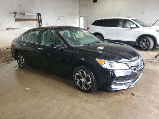 Photo 3 VIN: 1HGCR2F38HA227802 - HONDA ACCORD LX 