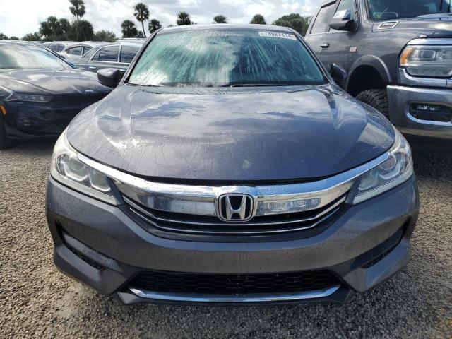 Photo 4 VIN: 1HGCR2F38HA239853 - HONDA ACCORD LX 