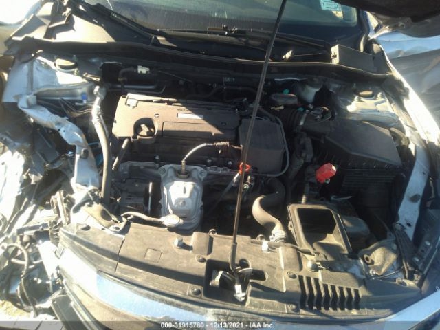 Photo 9 VIN: 1HGCR2F38HA248861 - HONDA ACCORD SEDAN 