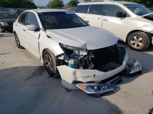 Photo 0 VIN: 1HGCR2F38HA261464 - HONDA ACCORD LX 