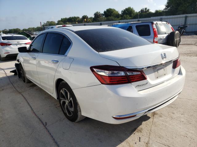 Photo 2 VIN: 1HGCR2F38HA261464 - HONDA ACCORD LX 