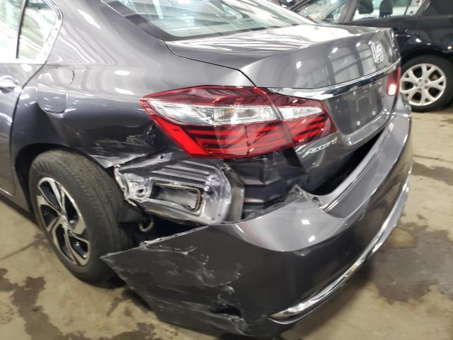 Photo 8 VIN: 1HGCR2F38HA267555 - HONDA ACCORD LX 