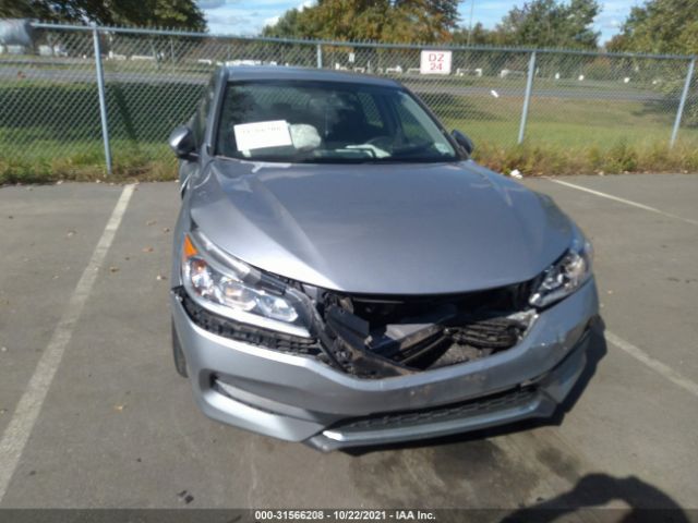 Photo 5 VIN: 1HGCR2F38HA270021 - HONDA ACCORD SEDAN 