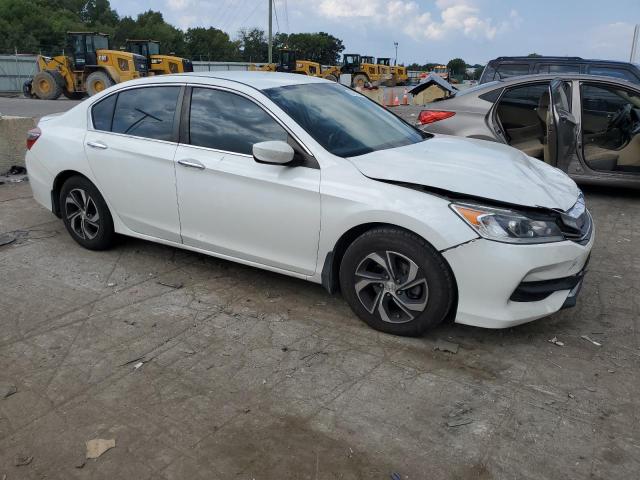 Photo 3 VIN: 1HGCR2F38HA291273 - HONDA ACCORD LX 